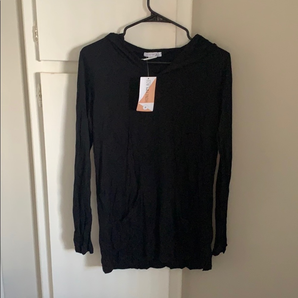 Honey and lace pull over with pockets